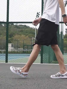 รองเท้าแตะแบบลำลองรองเท้าหัวโต ผชรองเท้าแตะชายหาดและรองเท้าแตะกันลื่นขนาดใหญ่พิเศษหนาพิเศษสำหรับฤดูร้อน