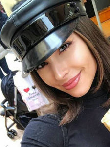 หมวกเด็กส่งหนัง PU คลาสสิกสไตล์ฤดูหนาว หมวกทรงแปดเหลี่ยมแบบสวมสบายสำหรับผู้ชายและผู้หญิง