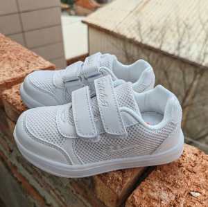 Warrior Boys Shoes Childrens White Sneaker Boy White Shoes Primary School Students Mesh Girls Shoes Spring and Autumn Breathable