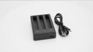 Charger Baterai Insta360 ONE X3 Fast Charging 3 Slot Battery Insta X3 dengan LED indikator