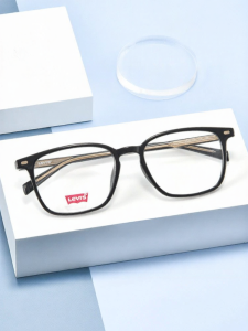 Levis | Fashion Lightweight Square Eyeglass Frames