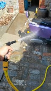 ปืนฉีดน้ำแรงดันสูง เครื่องฉีดน้ำ เครื่องฉีดน้ำแรงดันสูง ล้างพื้น ล้างรถ รดน้ำสวน ไม่ต้องใช้ไฟฟ้าก็มีน้ำออกมาก หัวฉีดน้ำแรงๆ