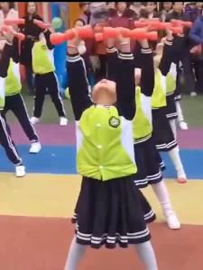 45G Barbel Plastik Mainan Barbel Anak Suara Dumbbell Kebugaran Anak Small Plastic Exercise Barbell