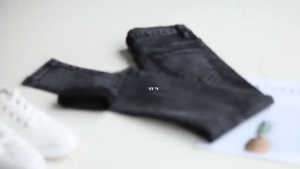 2025 Spring and Autumn Womens Fashion High end Loose fit High waist Tight fit Small leg Jeans