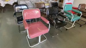 มาใหม่ ทนมาก🔥🔥 เก้าอี้เสริมสวย เก้าอี้ตัดผม เก้าอี้ฮ่องกงแป้น รหัส BS140 สินค้าคุณภาพ ราคาประหยัด ของใหม่ ตรงรุ่น ส่งไว อายุการใช้งานยาวนาน สั่งสีเบาะระบุทางแชท