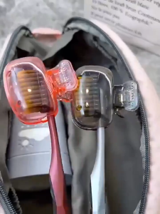 Klip Simpanan Berus Gigi Dustproof Toothbruh Case 1 Pcs Toothbrush Head Cover Protector Portable Storage Kilp Pemberus Gigi Travel Hotel 牙刷收纳夹