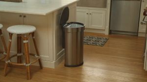 HÙNG RÁC THÔNG MINH SIMPLEHUMAN 45L - Cảm biến tự mở nắp