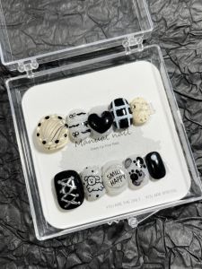 Handmade Short Wearable Nail Art Cute Cartoon Heart Plaid Dog Bowtie Design French Style Nail Patch Complete Product for Women