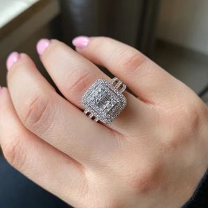 Nhẫn Nữ Hình Học Đính Đá Cubic Zirconia Tuyệt Đẹp Phụ Kiện Thời Trang Dự Tiệc Cưới Lấp Lánh Đầy Quyến Rũ Trang Sức Đồng Thau Hợp Xu Hướng 2023