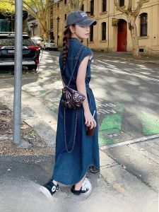 สไตล์ฮ่องกงย้อนยุค แขนกุด เดนิม ชุดทํางาน เดรส ผู้หญิง ฤดูร้อน บาง เอว Cinching พรางหุ่น ลำลอง เดรสเชิ้ต