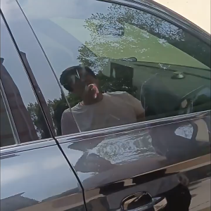 Khăn lau xe chuyên nghiệp chất liệu microfiber cao cấp bền đẹp