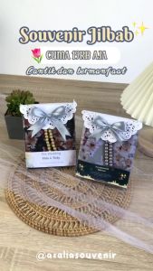 Hampers Jilbab Segiempat Motif Souvenir Oleh-Oleh Haji dan Umroh Free Kartu Ucapan