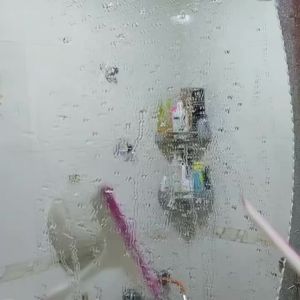 Bộ 2 Dụng Cụ Lau Kính Cầm Tay Cho Phòng Tắm Cửa Sổ Kính Và Gương Kèm Móc Lưỡi Cao Su Tay Cầm Nhựa TPR