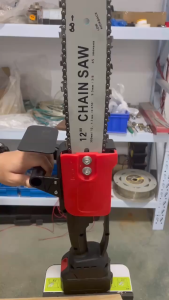1800W Heavy Duty Cordless Chainsaw Cuts 30cm Diameter Wood 12 Inch Brushless Electric Chain Saw with Fast Charger