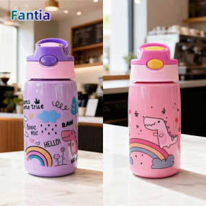 480ML Cute Water Bottle Durable 500ml Portable Water Bottle with Straw and Handle BPA-Free PC Material Leak-Proof Sealable Lid
