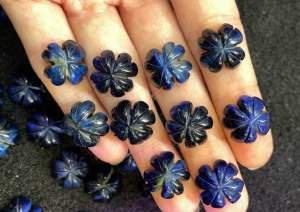 Mặt cỏ 4 lá may mắn đá xanh coban mệnh thủy mộc làm vòng tay