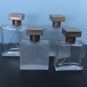 [HCM] Chai chiết nước hoa 25ml 50ml thủy tinh Gabrielle vòi phun sương sang trọng