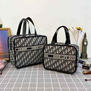 Large Capacity Portable Cosmetics Storage Bag