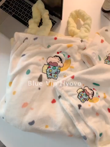 Set Khăn Tắm Cotton Mềm Mịn Siêu Thấm Hút Kèm Khăn Quấn Tóc Shin Chan Dễ Thương Có Nút Cài Tiện Lợi