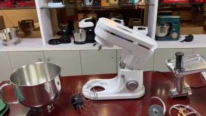 Kitchen Mixer For Baking Mixer Kitchen Blender Food Stand Mixer Kitchen Stand Mixer For Baking All-in-One Machine Kneading Flour-Mixing Machine Household 和面机