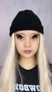 SOMETHINC Forever stay Eyeliner blackest black