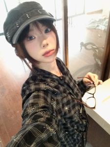 New Arrival Autumn Winter Retro Denim Flat-Top Peaked Cap Washed Old Easiest for Match Face-Showing Niche Style Rivet Big Head Circumference Hat