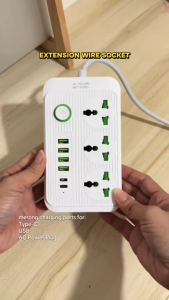 Universal Electrical Socket With 2500W Rated Power And Green Indicator Lights - 4 Sockets + 4 USB-C + 2 Type-C - Practical For Home Or Office - Overload Protection - Fits Various Devices