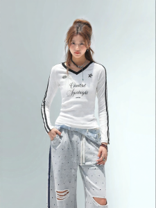 Striped Patchwork V-Neck Long Sleeve Slim Fit T-Shirt