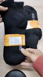 ถุงเท้าทำงาน ผู้ชาย ยาวคลุมตาตุ่ม สีดำ ฟรีไซส์ (1แพ็ค 12คู่) ถุงเท้าผู้ชายสีดำFREESIZE ถุงเท้าข้อกลางสีดำ