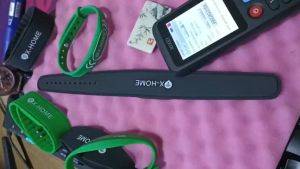 ((COPY và GHI)) Vòng Đeo Tay RFID Silicon Thẻ từ RFID 125khz Loại COPY nhiều lần