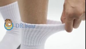 ถุงเท้านักเรียน ยกโหล 12 คู่ สีขาวพื้นเทา สีน้ำตาล