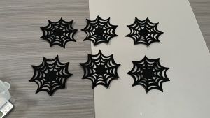 6pcs Tatakan Gelas/Coaster Gerisi Jaring Laba-Laba Untuk Dekorasi Meja Makan Halloween