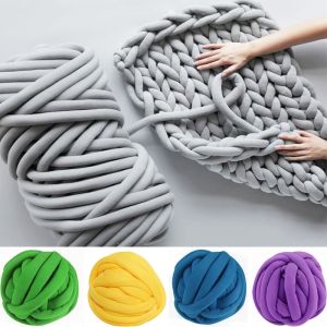 Hot sell 12M Continuous Length 25mm Diameter Super Bulky Arm Knitting Wool Roving Knitted Blanket Chunky Giant Wool Yarn Super Thick Yarn