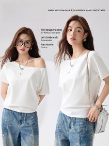 miiow | Cat Lady White Asymmetrical Shoulder Short Sleeve T-Shirt Womens Summer One-Shoulder Loose Lazy Relaxing Feel Top Cotton Blend
