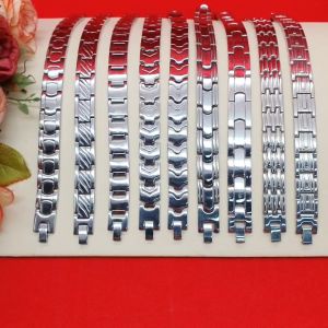 สร้อยข้อมือสแตนเลสแม่เหล็กเพื่อสุขภาพ คละแบบ ความยาว 8 นิ้ว เสริมสุขภาพ เสริมบารมี เรียบหรู ใส่ได้ทุกโอกาส งานแฟชั่น