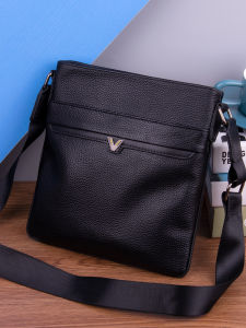 กระเป๋าสะพายข้างหนังแท้สำหรับผู้ชาย ความจุขนาดใหญ่ กระเป๋าเป้สะพายหลังสำหรับเดินทางแบบลำลองสำหรับผู้ชาย กระเป๋าสะพายข้างแบบหนังแท้ชั้นแรก