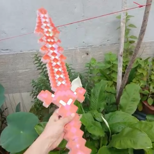 Đồ Chơi Kiếm Minecraft Kim Cương Có Đèn Led Nhạc An Toàn Cho Bé GIAO MÀU NGẪU NHIÊN KÈM PIN