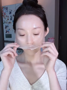 Turmeric Night Collagen Wrapping Mask Hydrating Moisturizing Brightening Peel-Off Mask Improve Dullness Skin Glowing Overnight Sleeping Mask 100ml