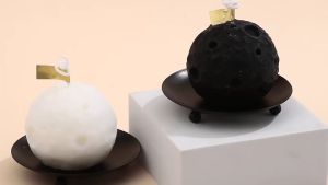 AROMATHERAPY Candle Moon Black And White Edition // LILIN AROMATERAPI MOON