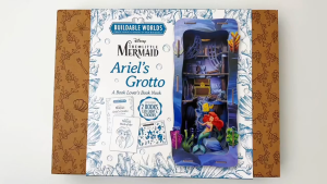 Disney Little Mermaid Ariels Grotto Book Nook Set With Stickers 2 Books LED Light & Press Outs