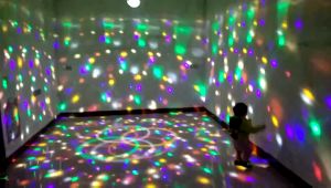 RGB Voice-Activated LED Crystal Magic Ball Effect DJ Stage Light