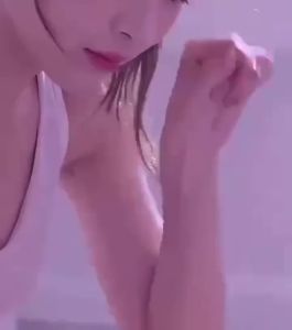 กีฬา แผ่นรองเข่า เต้นรำ โยคะ วอลเลย์บอล ฟุตบอล วิ่ง จักรยาน เทนนิส