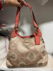 Preloved authentic Ashley Dotted Op Art Hobo shoulder bag