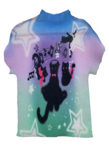 เสื้อยืดแขนสั้นทรงสลิมฟิตสำหรับผู้หญิงในช่วงฤดูร้อน ทรงหลวม ทรงหลวม ลายการ์ตูนสีสันสดใส กระดุมปิด ทรงเข้ารูป เสื้อยืดผู้หญิง