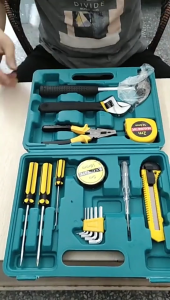 16ชิ้น เครื่องมือท เทปหนัง ตลับเมตร ไขควง ประแจ ค้อน กุญแจหกเหลี่ยม Hand Tools ชุดเครื่องมือ