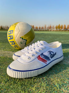 รองเท้าฟุตบอลผู้ชาย ทรงหัวมน ด้านบนทำจากผ้าใบ ยางกันลื่น น้ำหนักเบา ทนทาน ระบายอากาศได้ดี สำหรับการแข่งขันและฝึกซ้อม