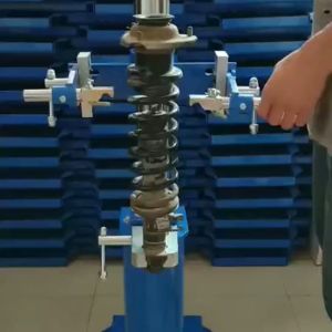 Automobile shock absorber spring disassembler shock absorber spring disassembler hydraulic disassembly tool