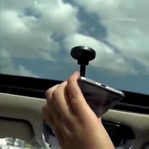 Universal Magnetic Phone Holder Metal Foldable 360 Degree Car Magnetic Folding Phone Holder AntiShake Holder Car Navigation Phone Holder