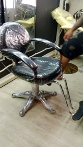 เก้าอี้ รุ่น Sky ดอกเห็ด สีดำ ดีไซน์หรู ดูมีระดับ นั่งสบาย ราคาพิเศษ