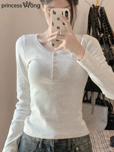 WANGGONGZHU | Slim Fit Long Sleeve T-Shirt Womens Fashion Korean Style Base Layer Top Short Style Show Slimming Effect Autumn New Arrival